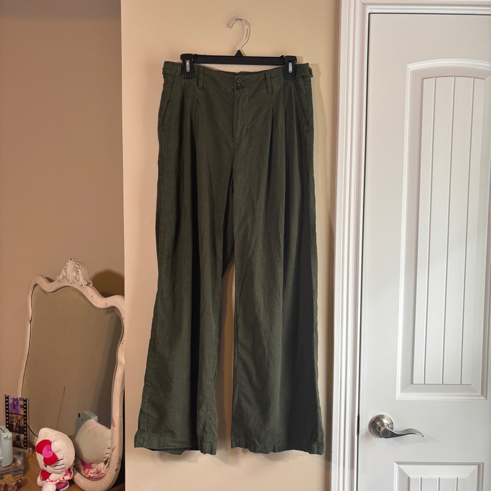 Green Linen/Viscose blend trousers